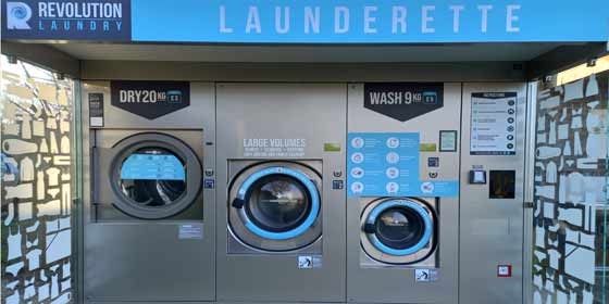 An automatic launderette provides campers with washing and drying for clothes and bedding at York Naburn Caravan Park