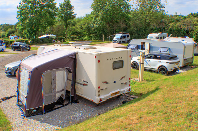 Grown-ups preferring quiet relaxation choose York Naburn Lock Caravan Park, a 5-Star adults only caravan and camping park near York.
